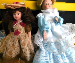 2 porcelain blue a